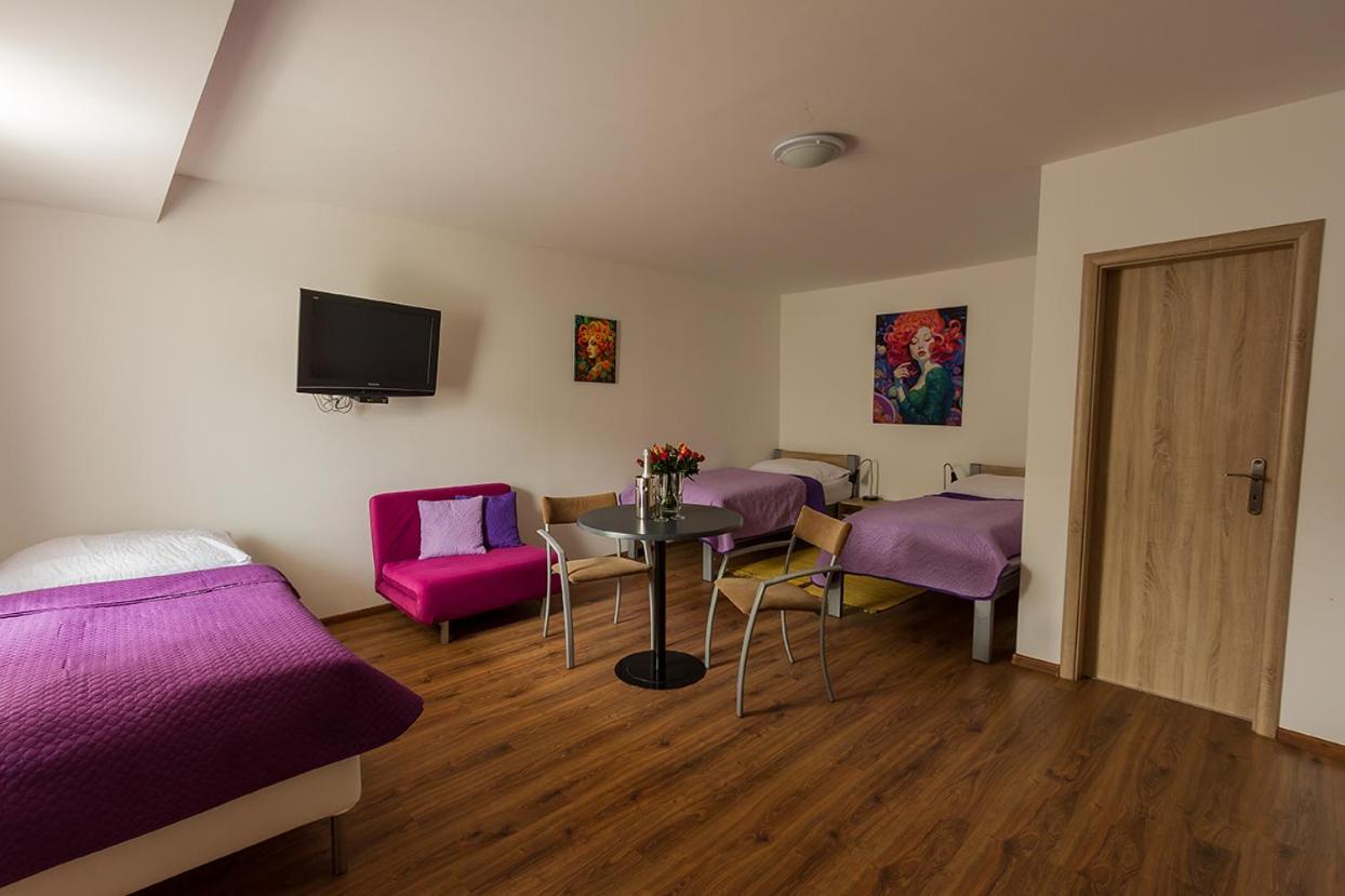Apartmany Tereza & Free Parking Bratislava Exterior photo