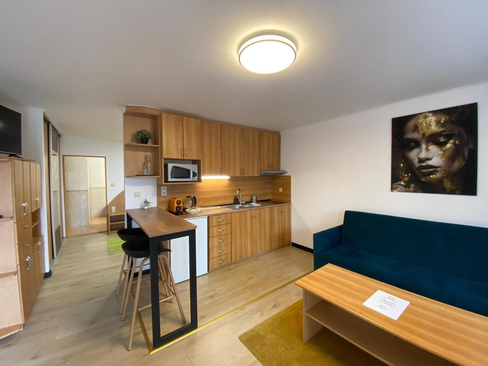 Apartmany Tereza & Free Parking Bratislava Exterior photo